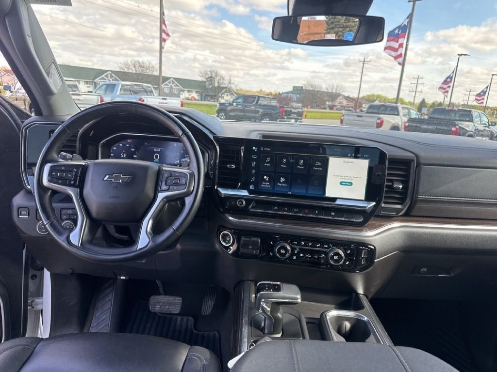 Used 2025 Chevrolet Silverado 1500 RST w/ Convenience Package II AWD/4WD image 45