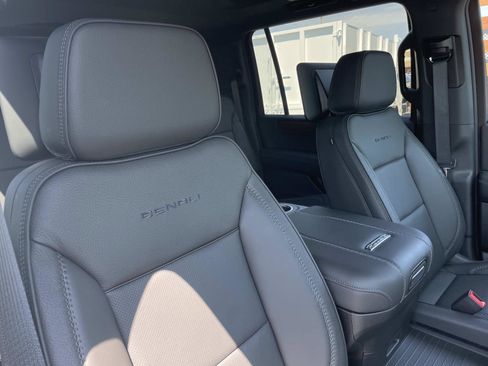 New 2026 GMC Yukon XL Denali w/ Advanced Technology Package AWD/4WD image 28