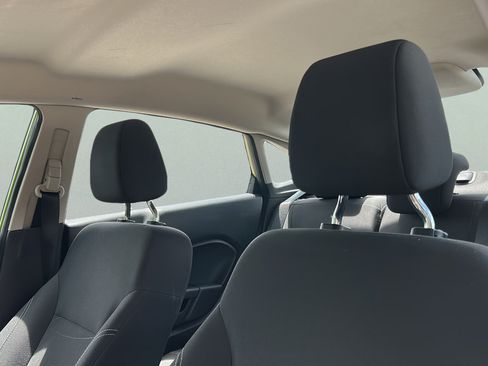 Used 2019 Ford Fiesta SE FWD image 13