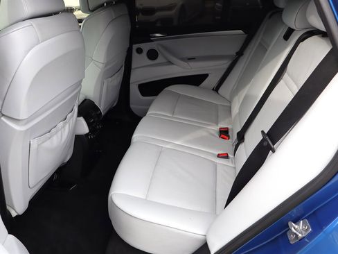 Used 2012 BMW X5 M AWD/4WD image 25