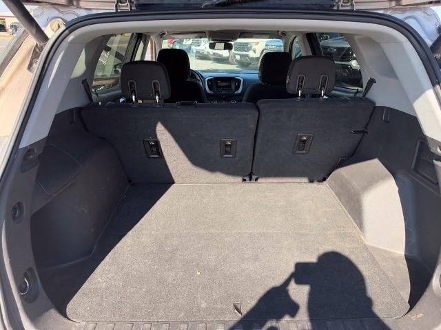 Used 2018 GMC Terrain SLE w/ Driver Convenience Package FWD image 12