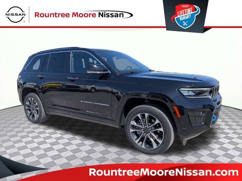 Used 2022 Jeep Grand Cherokee Overland w/ Advanced Protech Group III AWD/4WD image 1