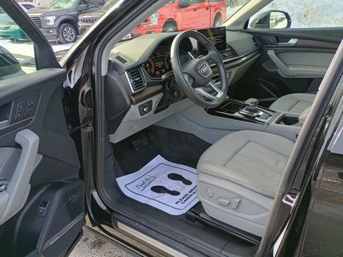Used 2023 Audi Q5 2.0T Premium Plus image 24