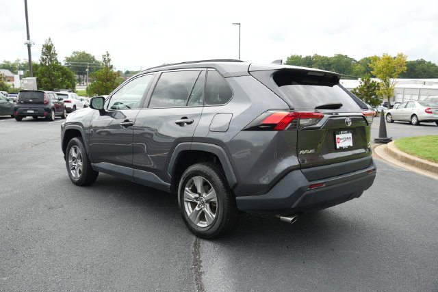 Used 2024 Toyota RAV4 XLE AWD/4WD image 5