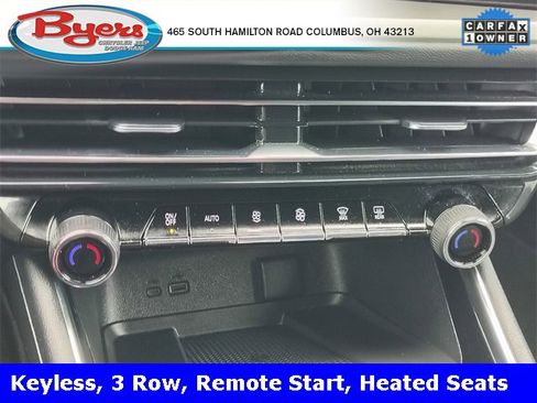 Used 2025 Chevrolet Traverse LT image 23