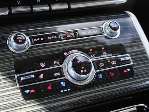 Certified 2023 Lincoln Aviator Black Label w/ Dynamic Handling Package image 27