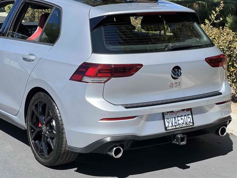 Used 2024 Volkswagen GTI SE image 60