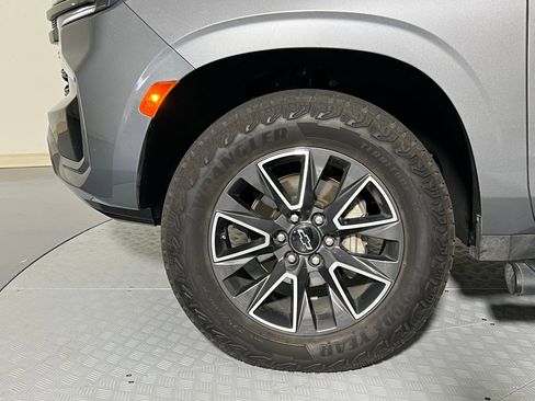 Used 2021 Chevrolet Tahoe Z71 w/ Z71 Signature Package image 10