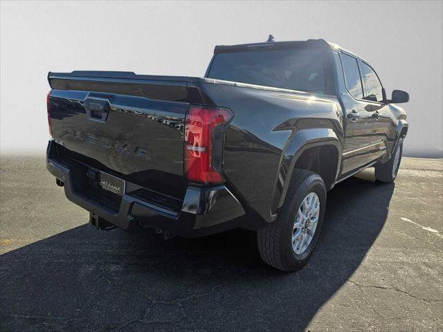 Used 2026 Toyota Tacoma SR5 AWD/4WD image 3