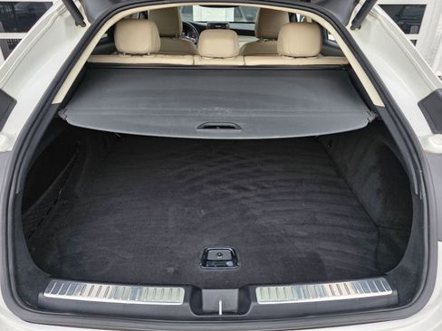 Used 2019 Mercedes-Benz GLC 300 4MATIC Coupe image 40