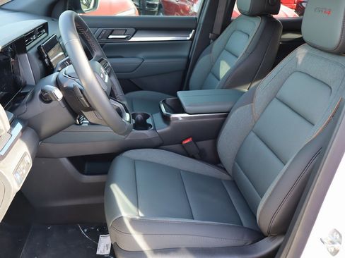 New 2026 GMC Terrain AT4 w/ Convenience Package III image 10