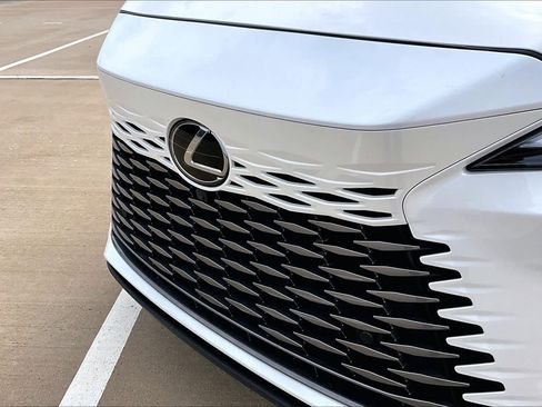 Used 2025 Lexus RX 350 Premium w/ Convenience Package image 27