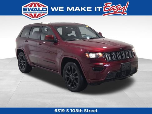 Used 2020 Jeep Grand Cherokee Altitude AWD/4WD image 1