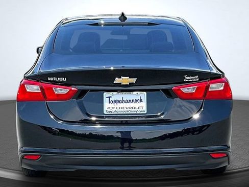Used 2021 Chevrolet Malibu LS w/ LPO, Convenience Package 2 FWD image 5