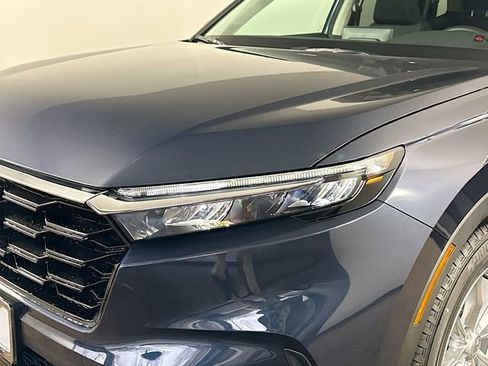 Used 2024 Honda CR-V EX image 17