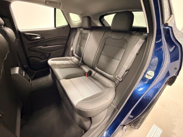 Certified 2024 Chevrolet Trax LT w/ Sunroof Package FWD image 22