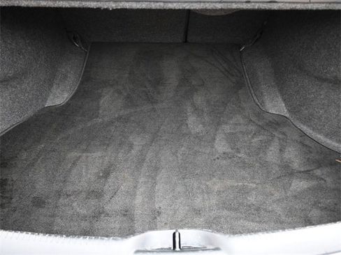 Used 2018 Chrysler 300 Limited w/ Safetytec Plus Group image 29