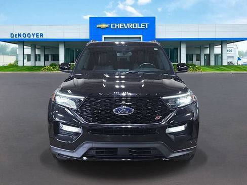 Used 2023 Ford Explorer ST w/ Equipment Group 401A AWD/4WD image 4