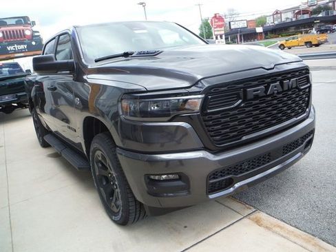 New 2026 RAM 1500 Express AWD/4WD image 10