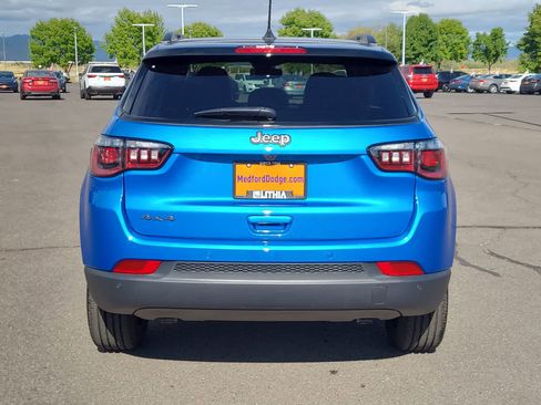 New 2025 Jeep Compass Limited w/ Sun & Sound Group image 13