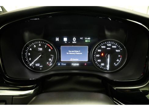 Certified 2024 Cadillac XT6 Premium Luxury w/ Technology Package AWD/4WD image 15