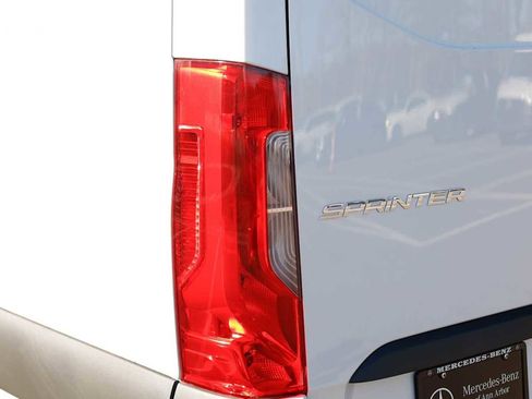 New 2025 Mercedes-Benz Sprinter 2500 image 13