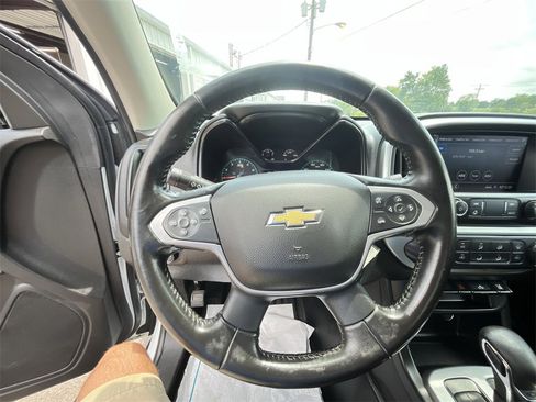 Certified 2022 Chevrolet Colorado LT w/ Fleet Safety Package image 14