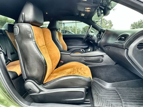 Used 2021 Dodge Challenger GT w/ Plus Package image 14