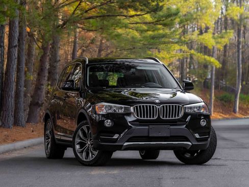 Used 2016 BMW X3 xDrive28i image 1