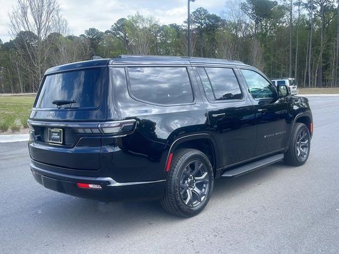 New 2026 Jeep Grand Wagoneer Limited AWD/4WD image 7