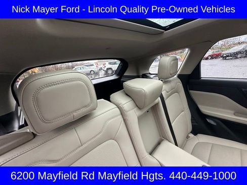 Used 2025 Lincoln Corsair AWD w/ Equipment Group 101A image 27