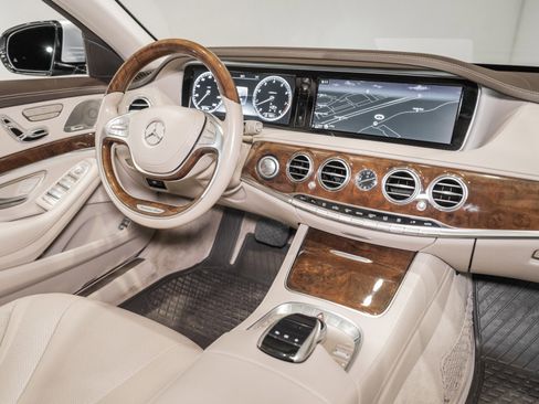Used 2015 Mercedes-Benz S 550 4MATIC Sedan image 29