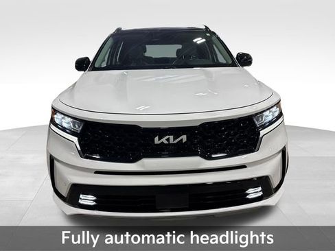Used 2023 Kia Sorento SX AWD/4WD image 11