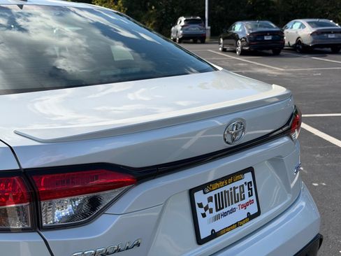 Used 2025 Toyota Corolla SE FWD image 28