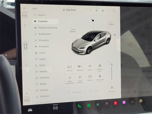 Used 2023 Tesla Model S image 12