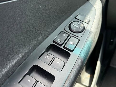 Used 2019 Hyundai Tucson Value w/ Cargo Package FWD image 25
