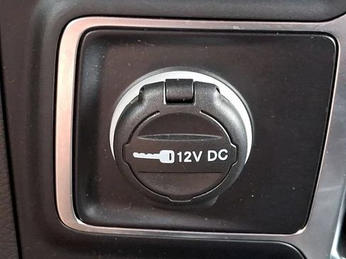 Used 2022 Jeep Wrangler Unlimited Sport AWD/4WD image 31