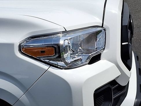 Used 2023 Toyota Tacoma SR AWD/4WD image 29