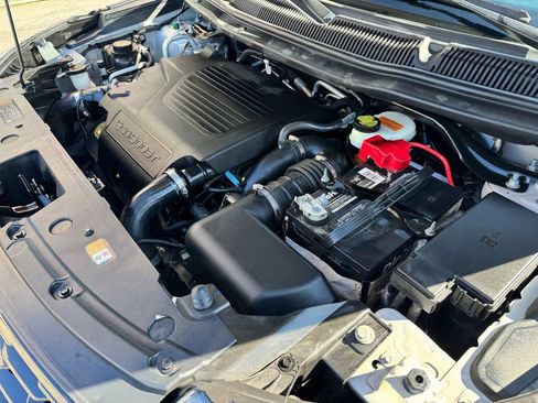 Used 2019 Ford Explorer Sport image 49
