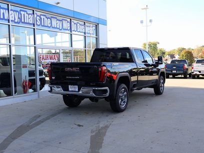 New 2025 GMC Sierra 2500 SLT w/ SLT Convenience Package