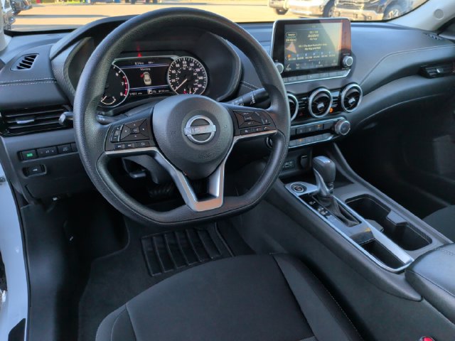 Used 2024 Nissan Sentra SV FWD image 12