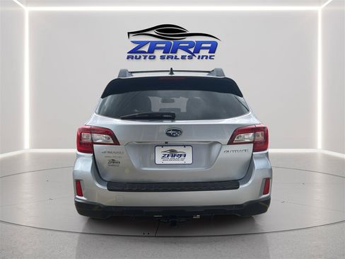 Used 2016 Subaru Outback 2.5i Limited AWD/4WD image 6