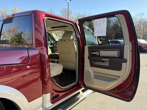 Used 2014 RAM 1500 Laramie w/ Convenience Group image 25