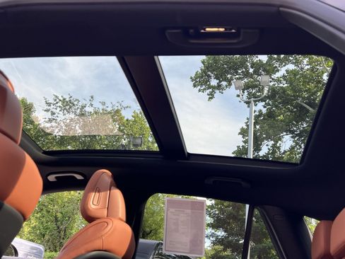 Certified 2026 Mercedes-Benz GLC 300 4MATIC image 29