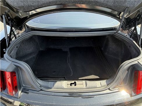 Used 2016 Ford Mustang Coupe image 19