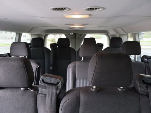 Used 2015 Ford Transit 350 XLT image 24