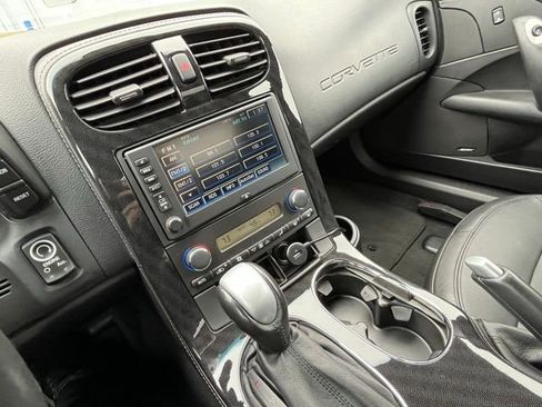 Used 2012 Chevrolet Corvette Grand Sport w/ 2LT Preferred Equipment Group image 18