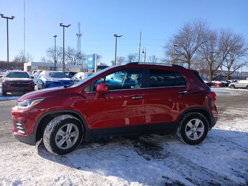 Used 2019 Chevrolet Trax LT w/ Driver Confidence Package image 5