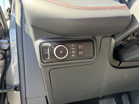 New 2026 Ford Explorer ST AWD/4WD image 34