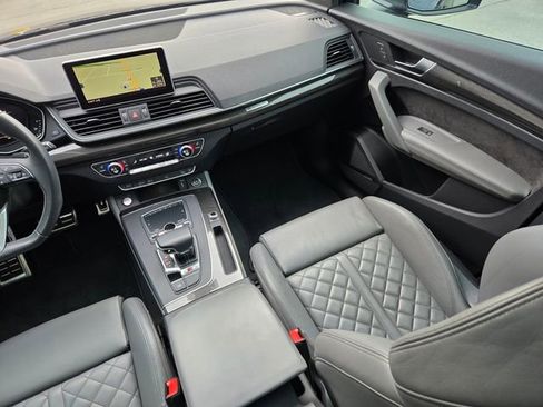Used 2018 Audi SQ5 Premium Plus w/ Navigation Package image 35